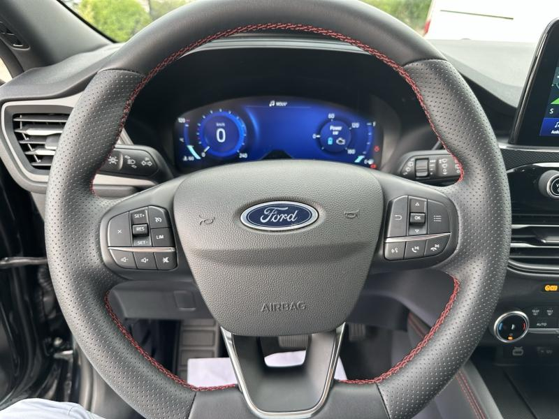FORD Kuga d’occasion à vendre à ORANGE chez SNMA (Photo 17)