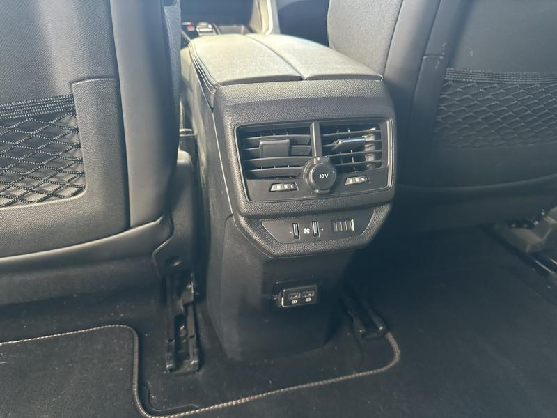 PEUGEOT 5008 d’occasion à vendre à ORANGE chez SNMA (Photo 17)