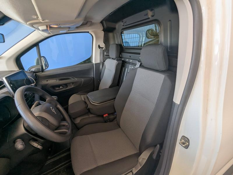CITROEN Berlingo d’occasion à vendre à ORANGE chez SNMA (Photo 9)