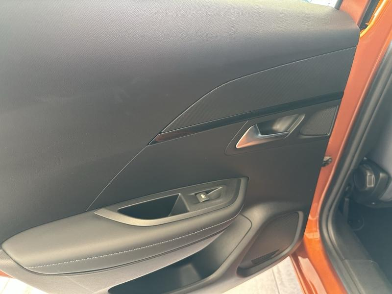 PEUGEOT 2008 d’occasion à vendre à ORANGE chez SNMA (Photo 11)