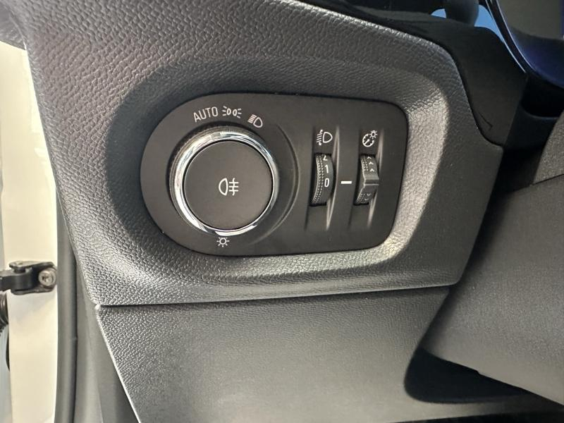 OPEL Corsa d’occasion à vendre à ORANGE chez SNMA (Photo 16)