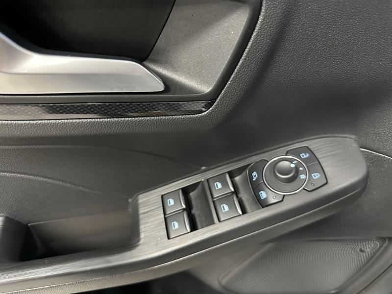 FORD Kuga d’occasion à vendre à ORANGE chez SNMA (Photo 15)