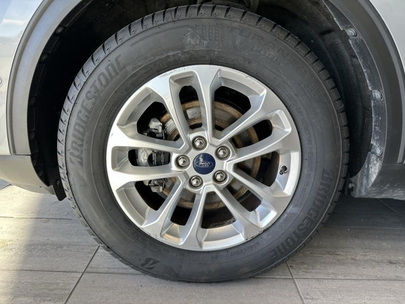 FORD Kuga d’occasion à vendre à ORANGE chez SNMA (Photo 7)