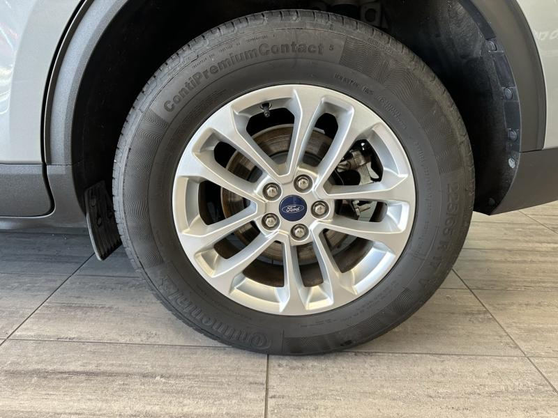 FORD Kuga d’occasion à vendre à ORANGE chez SNMA (Photo 8)