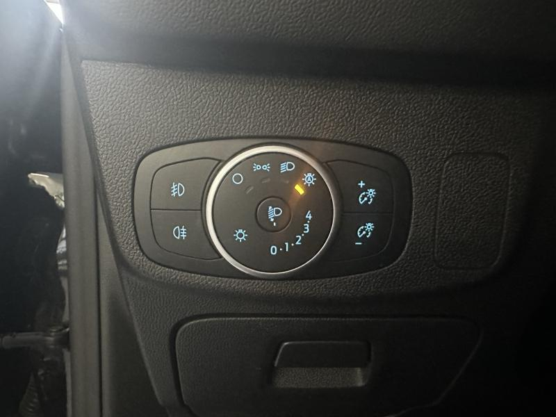 FORD Focus SW d’occasion à vendre à ORANGE chez SNMA (Photo 13)